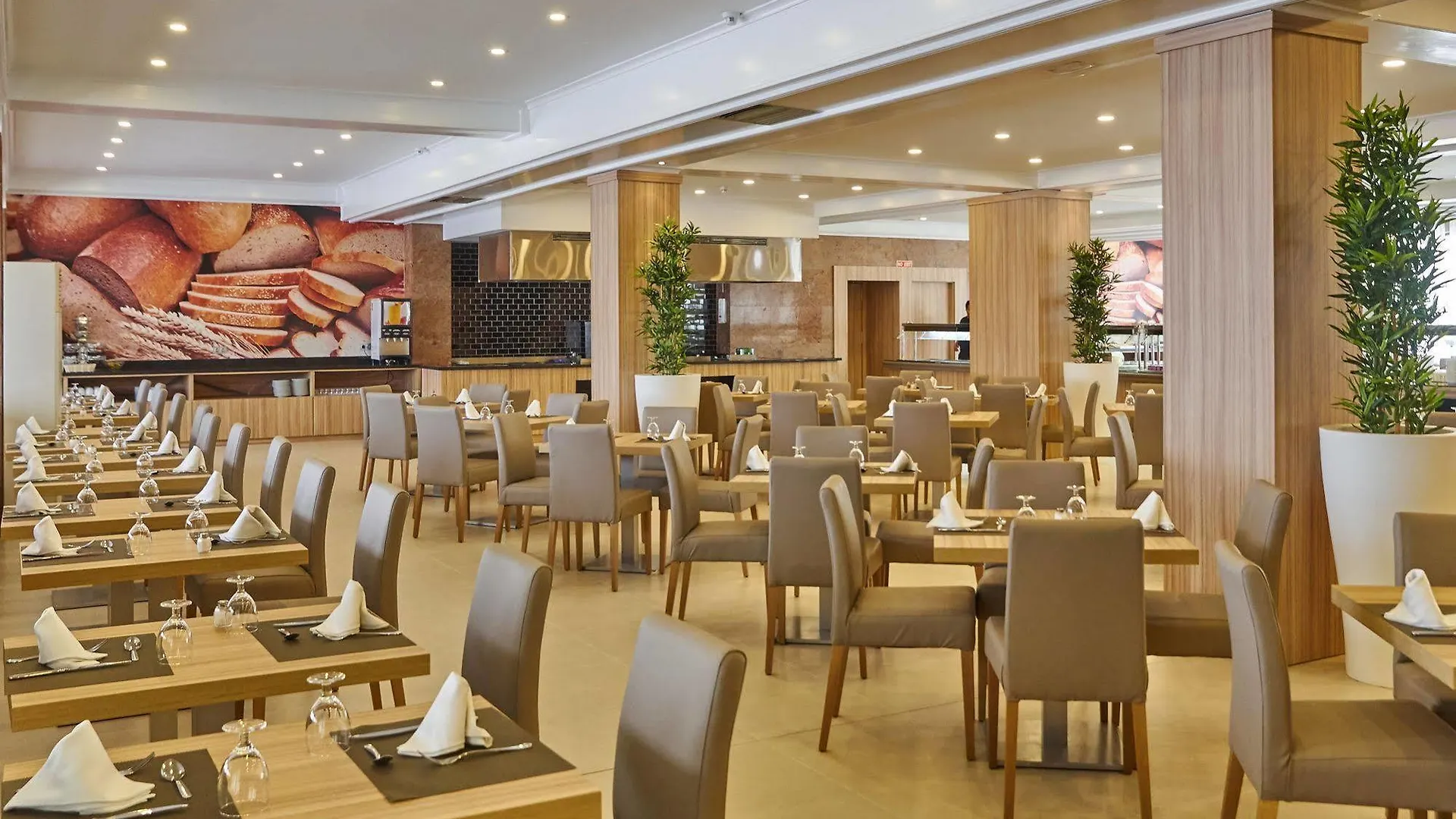Bq Can Picafort Hotel 4*, Can Picafort (Mallorca) Spain